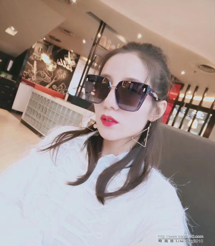 DIOR-迪奧 2019網紅同款 迪奧新款 大框偏光墨鏡 寶麗來超清偏光太陽鏡 4358  lly1621
